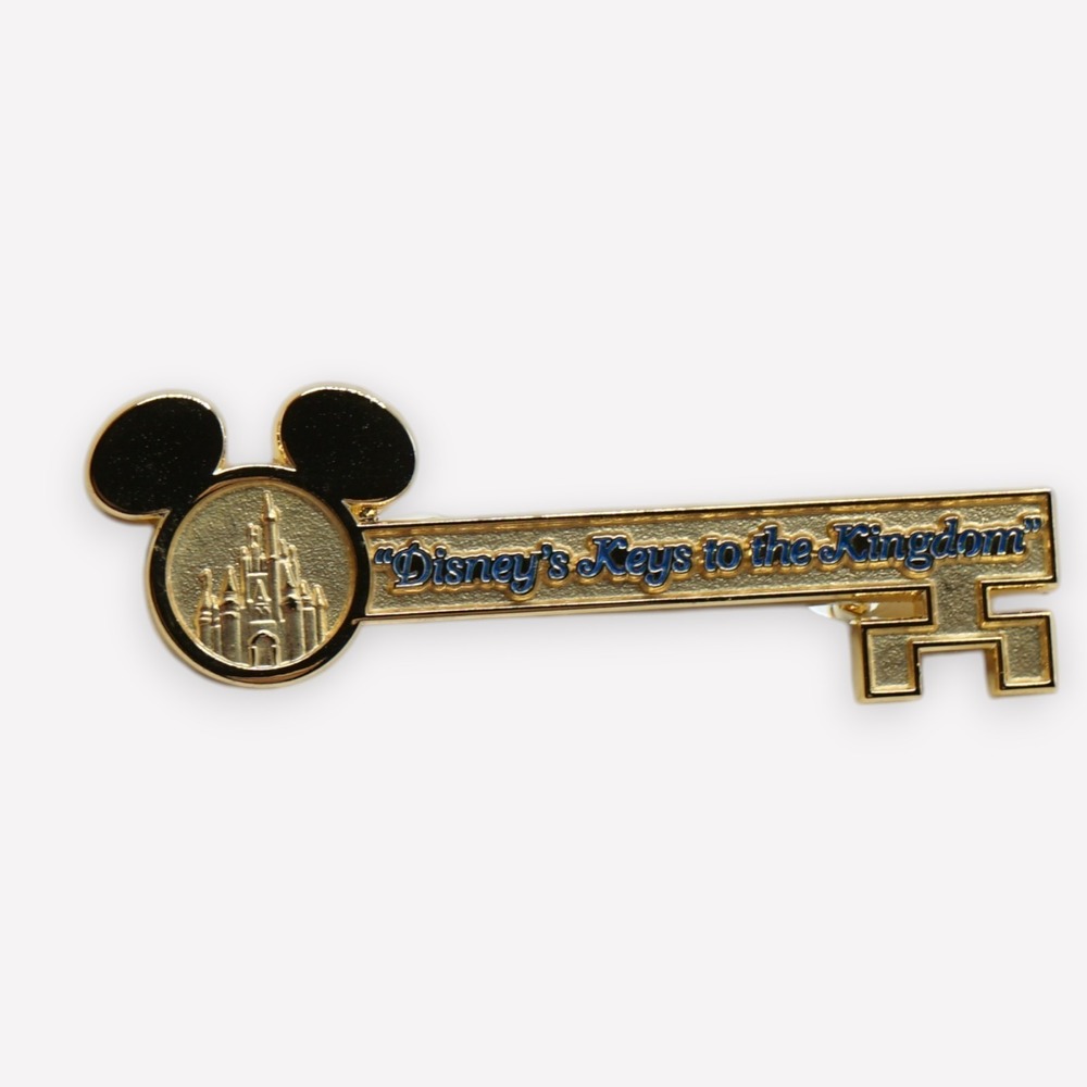 Disney WDW Magic Kingdom Keys To The Kingdom Tour Pin